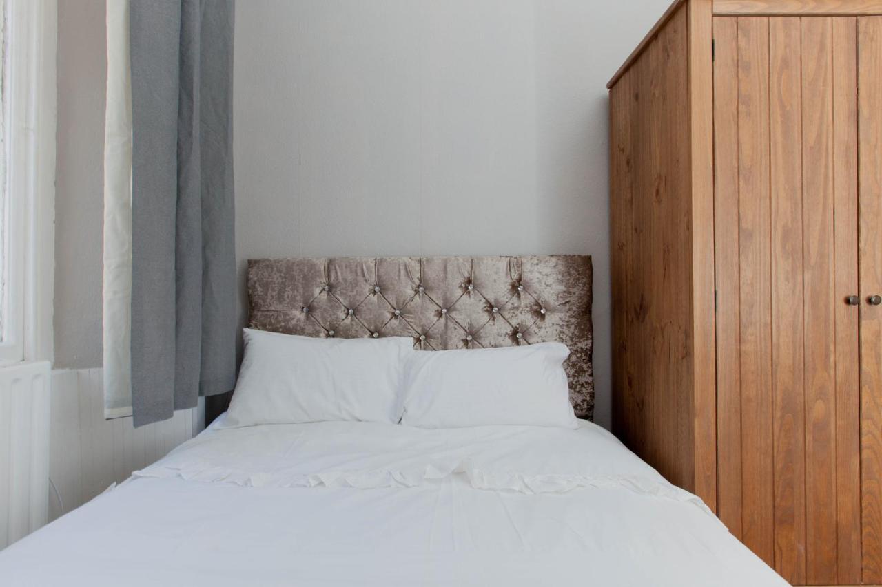 Bright & Homely City Centre Apartment Near Holyrood إدنبرة المظهر الخارجي الصورة